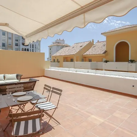 Cozy In With Wifi Estepona